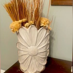 Vase with flowers.